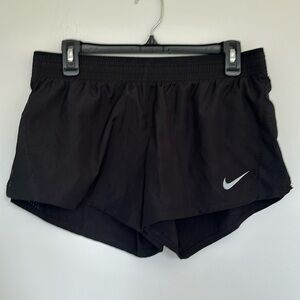 Nike Dri-fit shorts - size M